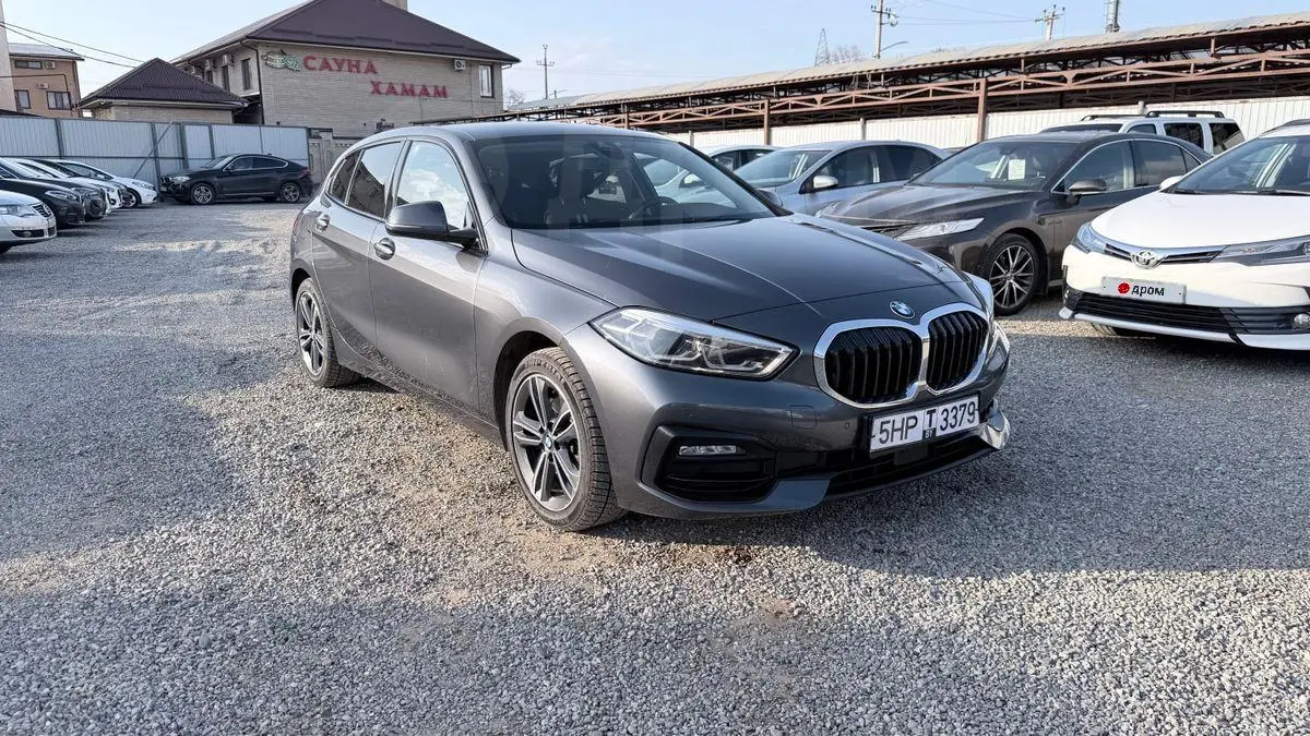 BMW 1-Series F40 1.5 AMT, 2020, 93 000 км